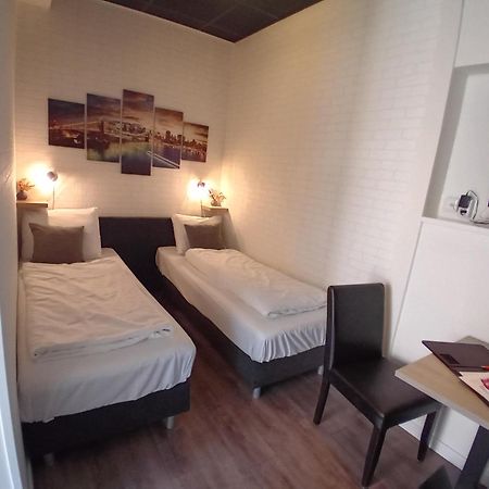 De Vier Linden Bed and Breakfast Vierlingsbeek Eksteriør billede